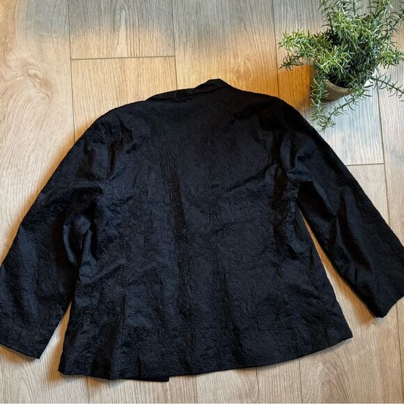 EILEEN FISHER BLACK 100% SILK JACKET SIZE SMALL PERFECT CONDITION - Picture 10 of 10